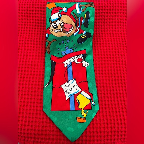 Silk Christmas Looney Tunes Tie! EUC! - Picture 3 of 14